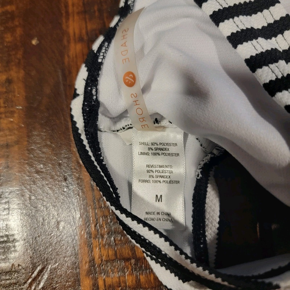 Black/White Striped Bikini Swim Top Squareneck Adjustable Womens Medium Textured - Picture 4 of 4